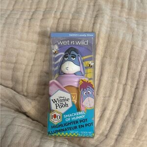 wet n wild Winnie the Pooh Eeyore Highlighter Pot - Purple & Blue Accents
